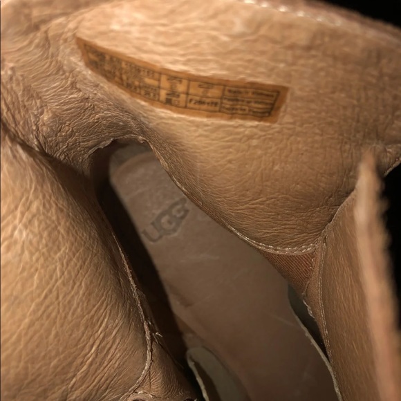 Ugg boots & Ugg shoes - Picture 6 of 8